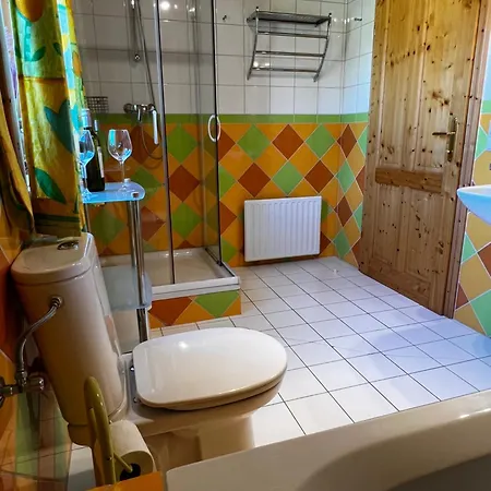 Mit Sauna Und Hot Tub בקתה *